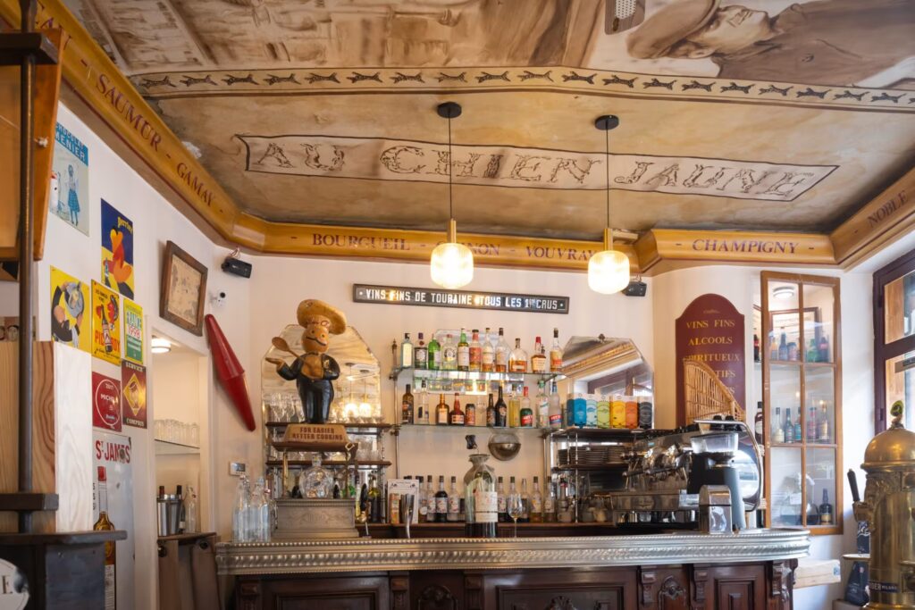 le restaurant le chien jaune